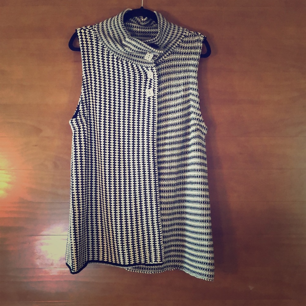 Beautiful sweater vest